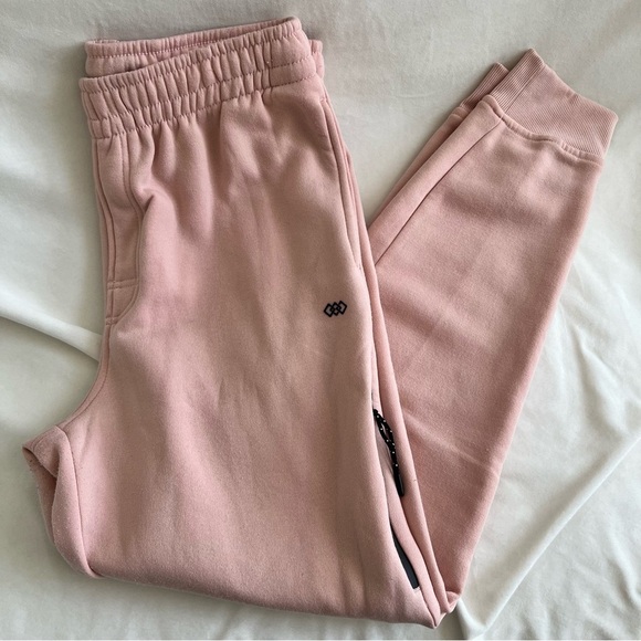 LEG3ND Other - Awesome men’s pink fleece joggers